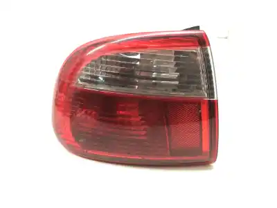 Tweedehands auto-onderdeel LINKER ACHTERLAMP voor SEAT TOLEDO II (1M2)  OEM IAM-referenties 1M5945095B  