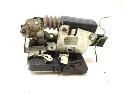 Second-hand car spare part rear right door lock for dacia sandero 1.5 dci oem iam references 8200735246  