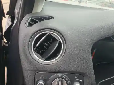 İkinci el araba yedek parçası HAVALANDIRMA IZGARASI için FORD MONDEO BERLINA (CA2)  OEM IAM referansları   