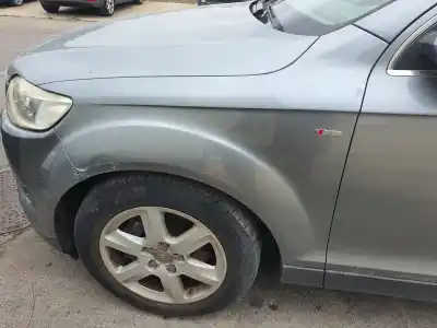 Автозапчастина б/у передне ліве крило для AUDI Q7 (4L) 3.0 V6 24V TDI Посилання на OEM IAM   