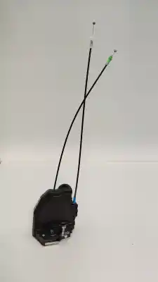 Second-hand car spare part rear right door lock for toyota auris hybrid business oem iam references a084219