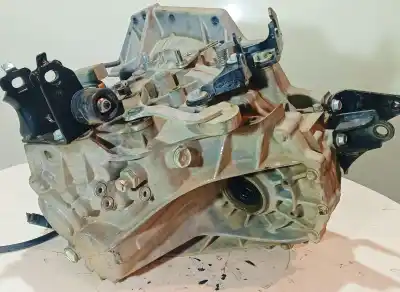 Second-hand car spare part gearbox for toyota auris (_e15_) 1.4 d-4d (nde150_) oem iam references 3030002150  