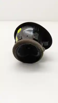 Pezzo di ricambio per auto di seconda mano griglia di aerazione per audi a1 (8x) 1.2 16v tfsi 86 cv / 63 kw riferimenti oem iam 8x1820901  