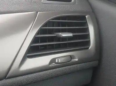 Pièce détachée automobile d'occasion GRILLE D'AÉRATION pour RENAULT MEGANE III BERLINA 5 P  Références OEM IAM   