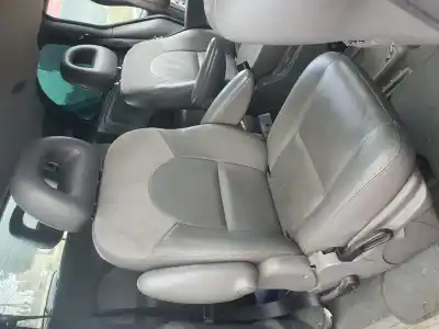 Piesă de schimb auto la mâna a doua SCAUNE DIN SPATE PARTEA DREAPTÃ pentru CHRYSLER VOYAGER (RG)  Referințe OEM IAM   