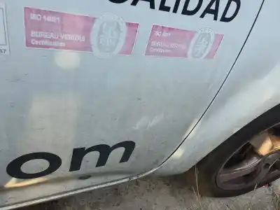Peça sobressalente para automóvel em segunda mão porta dianteira direita por kia cee´d 1.6 crdi cat referências oem iam   