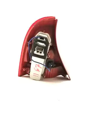 Second-hand car spare part right tailgate light for renault clio ii fase ii (b/cb0) 1.5 dci diesel oem iam references 8200071414  