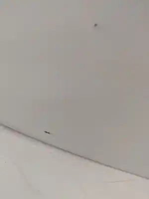 Second-hand car spare part tailgate for renault clio iv authentique oem iam references 