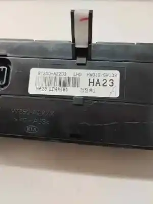 Second-hand car spare part climate control for kia pro cee´d (jd) 1.4 crdi 90 oem iam references 97250a2203  