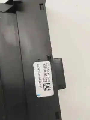 Second-hand car spare part switch for kia pro cee´d (jd) 1.4 crdi 90 oem iam references 93700a2020  