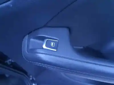 Pièce détachée automobile d'occasion  pour AUDI Q5 (8R)  Références OEM IAM   