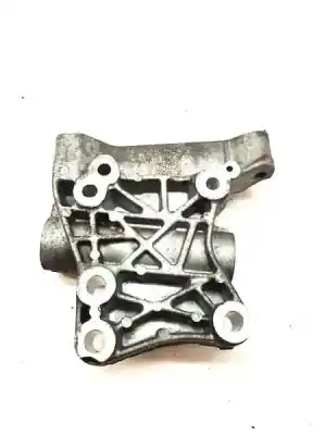 Second-hand car spare part engine support for land rover evoque 2.0 td4 cat oem iam references gj326030aa  