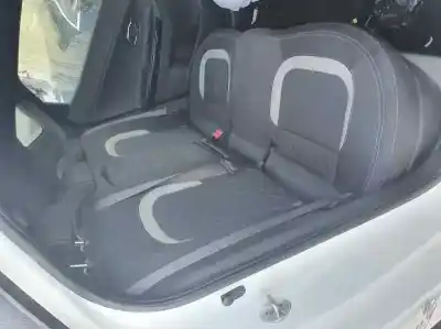 Pezzo di ricambio per auto di seconda mano sedili posteriori per kia cee´d 1.6 crdi cat riferimenti oem iam   