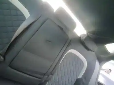 Pezzo di ricambio per auto di seconda mano sedili posteriori per kia cee´d 1.6 crdi cat riferimenti oem iam   