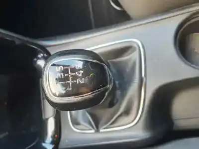 Peça sobressalente para automóvel em segunda mão  por KIA CEE´D  Referências OEM IAM   