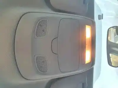 Автозапчастина б/у внутрішне світло для OPEL ZAFIRA TOURER 1.6 CDTI DPF Посилання на OEM IAM   