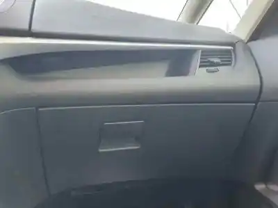 Автозапчастина б/у бардачок для opel zafira tourer 1.6 cdti dpf посилання на oem iam 