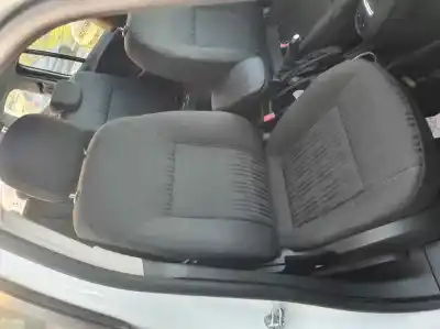 Автозапчастина б/у передне праве сиділо для opel zafira tourer 1.6 cdti dpf посилання на oem iam 
