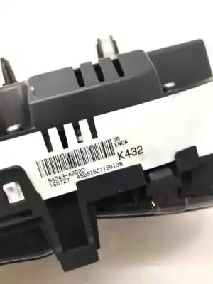 Peça sobressalente para automóvel em segunda mão quadrante por kia cee´d 1.6 crdi cat referências oem iam 94043a2020  