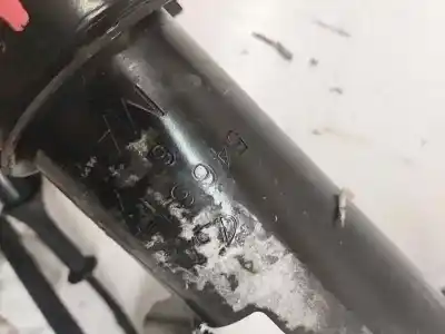 Peça sobressalente para automóvel em segunda mão amortecedor dianteiro direito por kia cee´d 1.6 crdi cat referências oem iam 54661axxxe  