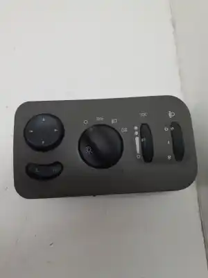 Pezzo di ricambio per auto di seconda mano  per CHRYSLER VOYAGER (RG)  Riferimenti OEM IAM 0YC311J8AE  