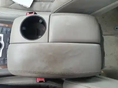 Автозапчасти б/у центральный подлокотник за audi q7 (4l) 3.0 v6 24v tdi ссылки oem iam 