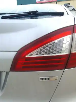 Tweedehands auto-onderdeel achterlampje rechts binnen voor ford mondeo iv (ba7) 2.0 tdci oem iam-referenties 