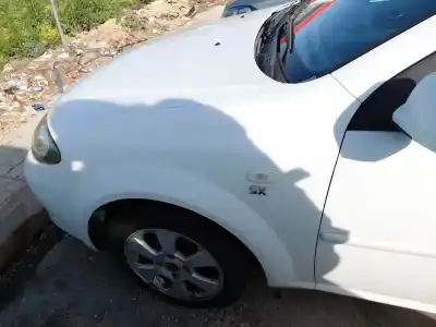 Peça sobressalente para automóvel em segunda mão guarda-lamas dianteiro esquerdo por chevrolet lacetti (j200) 2.0 d referências oem iam 