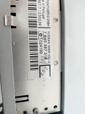 Peça sobressalente para automóvel em segunda mão sistema de áudio / rádio cd por nissan note (e11, ne11) 1.5 dci referências oem iam 7645387318  
