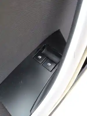 Peça sobressalente para automóvel em segunda mão  por OPEL ASTRA J (P10)  Referências OEM IAM   