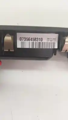 Автозапчастина б/у передній правий віконний вимикач для jeep renegade suv (bu, b1, bv) 1.6 crd посилання на oem iam 07356458310  