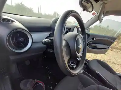 Pezzo di ricambio per auto di seconda mano volante per mini mini (r56) one riferimenti oem iam   