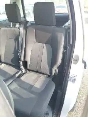 Автозапчасти б/у задние сиденья слева за land rover discovery iv (l319) 2.7 td 4x4 ссылки oem iam 