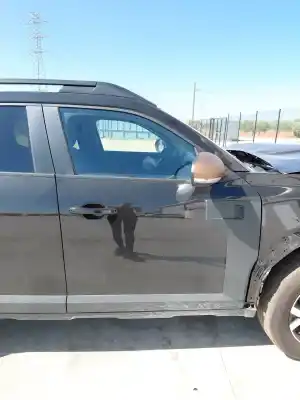 Автозапчасти б/у дверь передняя правая за dacia duster (pym/pyn) duster ссылки oem iam 