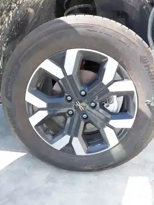 Автозапчасти б/у комплект колес за dacia duster (pym/pyn) duster ссылки oem iam 