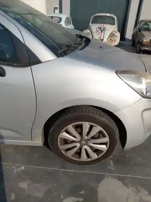 Автозапчасти б/у ПЕРЕДНЕЕ ПРАВОЕ КРЫЛО за CITROEN C3 II (SC_)  ссылки OEM IAM   