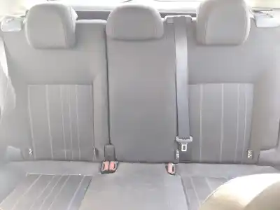 Автозапчастина б/у Задні сидіння для CITROEN C4 II (NC_) 1.6 HDI 90 Посилання на OEM IAM   