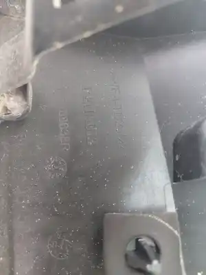 Pezzo di ricambio per auto di seconda mano parafango posteriore destro per dacia duster (pym/pyn) duster riferimenti oem iam 767188638r  