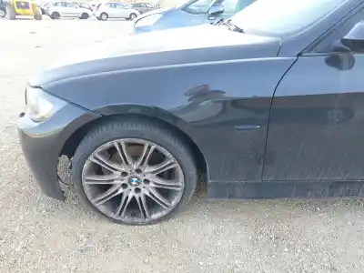 Автозапчастина б/у ПЕРЕДНЕ ЛІВЕ КРИЛО для BMW 3 (E90) 320 D Посилання на OEM IAM   