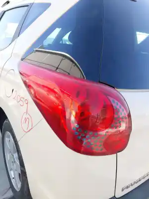 İkinci el araba yedek parçası SOL KUYRUK LAMBASI için PEUGEOT 207 SW (WK_) 1.4 16V OEM IAM referansları   