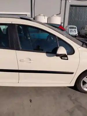 Recambio de automóvil de segunda mano de PUERTA DELANTERA DERECHA para PEUGEOT 207 SW (WK_)  referencias OEM IAM   