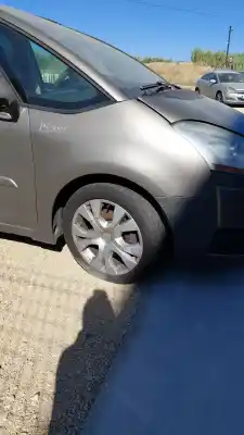 Pièce détachée automobile d'occasion AILE AVANT DROITE pour CITROEN C4 GRAND PICASSO I (UA_) 2.0 HDI 138 Références OEM IAM   
