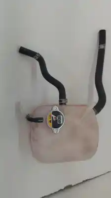 Second-hand car spare part coolant expansion tank for kia ceed 1.0 tgdi cat oem iam references 25430f3300  