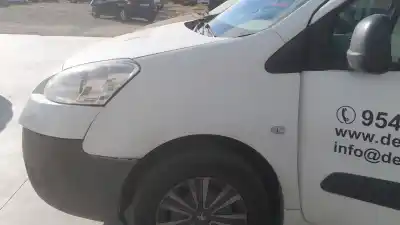 Автозапчастина б/у ПЕРЕДНЕ ЛІВЕ КРИЛО для PEUGEOT PARTNER TEPEE 1.6 HDI / BLUEHDI 75 Посилання на OEM IAM   