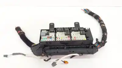 Peça sobressalente para automóvel em segunda mão caixa de fusíveis e relés por jaguar f-pace (x761) 2.0 td4 awd referências oem iam hk8314a067fa