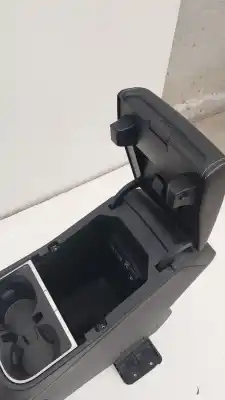 Автозапчасти б/у центральный подлокотник за jaguar i-pace (x590) ev400 awd ссылки oem iam   