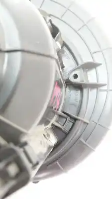 Peça sobressalente para automóvel em segunda mão motor de sofagem por land rover evoque 2.0 td4 cat referências oem iam 9415187  