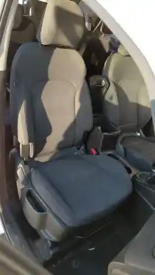 Автозапчастина б/у передне праве сиділо для kia carens iv 1.7 crdi посилання на oem iam 