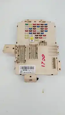 Peça sobressalente para automóvel em segunda mão caixa de fusíveis e relés por kia cee´d 1.6 crdi cat referências oem iam 91950a213013