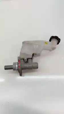 Tweedehands auto-onderdeel rempomp voor kia cee´d 1.6 crdi cat oem iam-referenties   